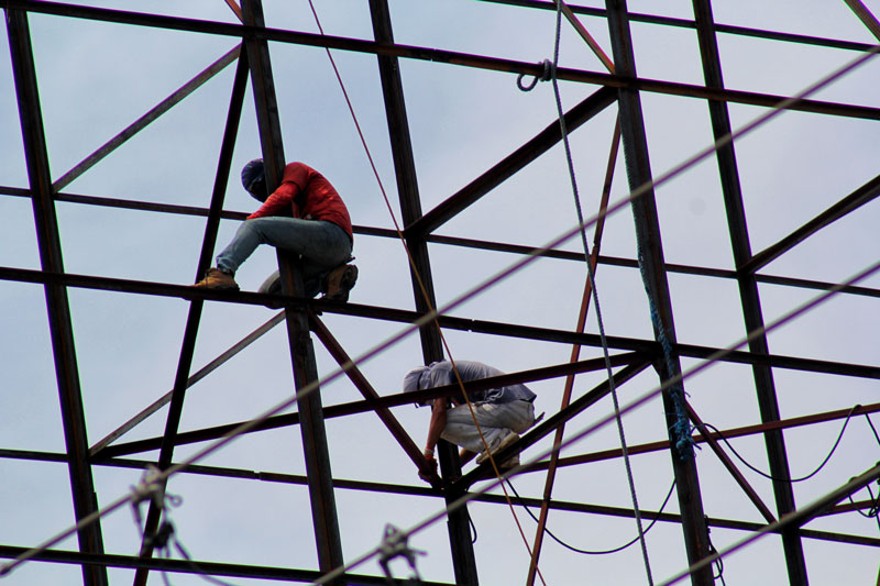 P29 daily wage hike insufficient, says workers and labor group
